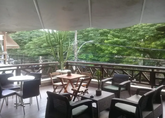 Hangar Rio Hostel
